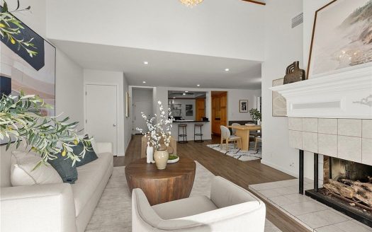 Condo for Sale in Playa Del Rey, CA 90293 – 2 Bedrooms, 2 Baths – $925000