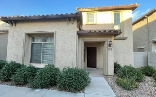3-Bedroom Townhouse  for Rent in Phoenix, AZ 85037 – $1850/mo | 3 Baths | Updated 2025