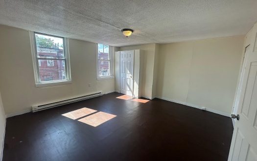 Multi Family Home for Sale in Philadelphia, PA 19140 – 3 Bedrooms, 1 Baths – $150000
