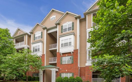 2-Bedroom Apartment  for Rent in Antioch, TN 37013 – $1700/mo | 2 Baths | Updated 2025