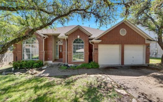 3-Bedroom Single Family Home for Rent in Austin, TX 78739 – $3000/mo | 2 Baths | Updated 2025
