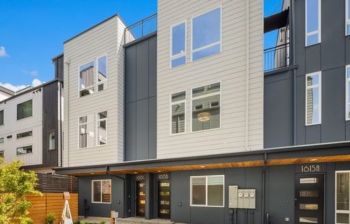 3-Bedroom Townhouse for Rent in Seattle, WA 98103 – $6000/mo | 2 Baths | Updated 2025