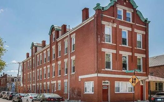 1-Bedroom Single Family Home for Rent in Chicago, IL 60608 – $1400/mo | 1 Baths | Updated 2025