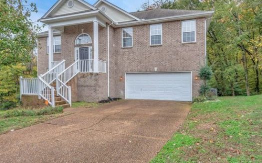 3-Bedroom Single Family Home for Rent in Nashville, TN 37211 – $2499/mo | 3 Baths | Updated 2025