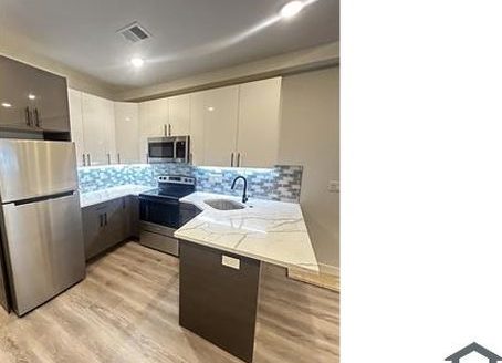 2-Bedroom Townhouse  for Rent in Philadelphia, PA 19104 – $1750/mo | 1 Baths | Updated 2025
