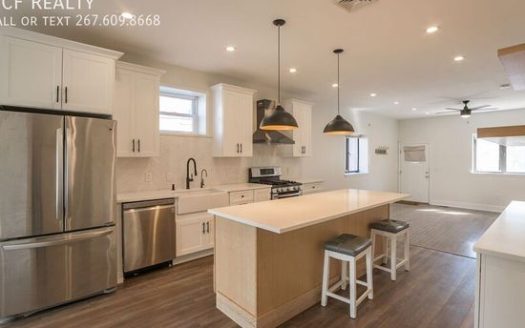 3-Bedroom Single Family Home for Rent in Philadelphia, PA 19146 – $2550/mo | 2 Baths | Updated 2025