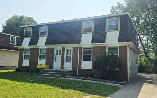 3-Bedroom Townhouse for Rent in Buffalo, NY 14228 – $1700/mo | 2 Baths | Updated 2025