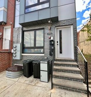 3-Bedroom Apartment  for Rent in Philadelphia, PA 19145 – $2500/mo | 3 Baths | Updated 2025
