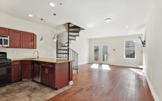 5-Bedroom Apartment  for Rent in Philadelphia, PA 19121 – $3250/mo | 5 Baths | Updated 2025