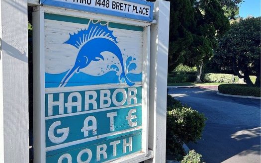 Condo for Sale in San Pedro, CA 90732 – 1 Bedroom, 1 Bath – $459000