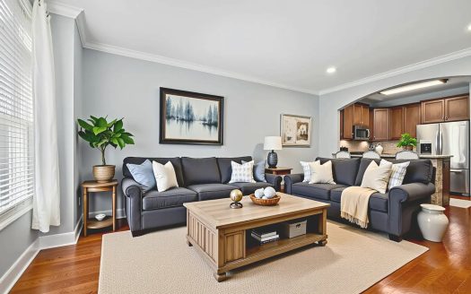 Townhouse for Sale in Nashville, TN 37209 – 2 Bedrooms, 3 Baths – $425000