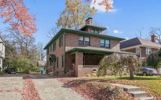 3-Bedroom Townhouse for Rent in Indianapolis, IN 46220 – $1700/mo | 1 Baths | Updated 2025