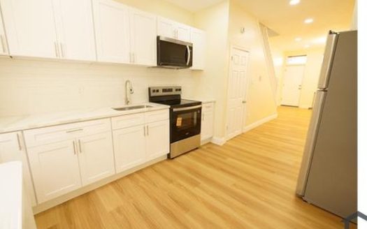 3-Bedroom Single Family Home for Rent in Philadelphia, PA 19145 – $2000/mo | 1 Baths | Updated 2025