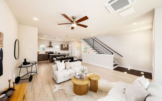 Condo for Sale in San Antonio, TX 78209 – 3 Bedrooms, 4 Baths – $425000