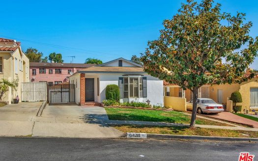 Single Family Home for Sale in Los Angeles, CA 90043 – 3 Bedrooms, 2 Baths – $1100000