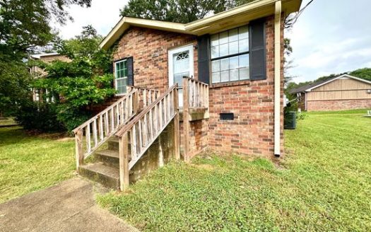2-Bedroom Single Family Home for Rent in Hermitage, TN 37076 – $1395/mo | 1 Baths | Updated 2025