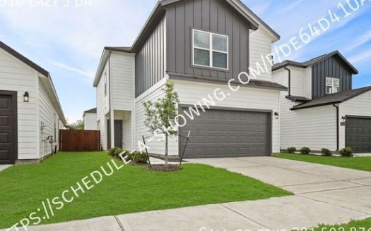 4-Bedroom Single Family Home for Rent in Houston, TX 77053 – $2195/mo | 3 Baths | Updated 2025