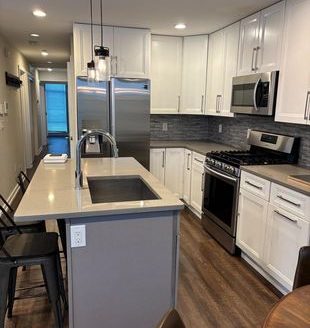 3-Bedroom Apartment for Rent in Philadelphia, PA 19130 – $2950/mo | 2 Baths | Updated 2025