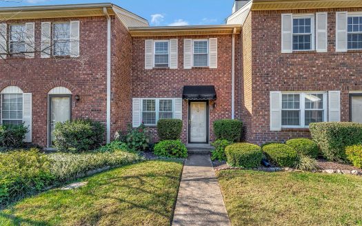 Townhouse for Sale in Hermitage, TN 37076 – 2 Bedrooms, 2 Baths – $255000