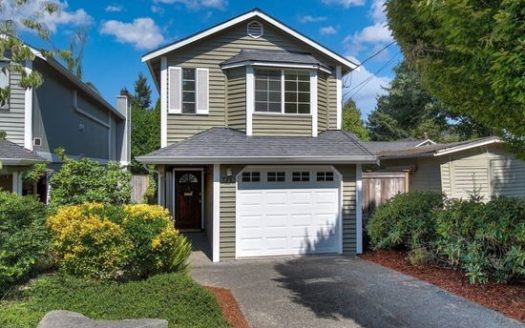 3-Bedroom Single Family Home for Rent in Seattle, WA 98103 – $3699/mo | 3 Baths | Updated 2025