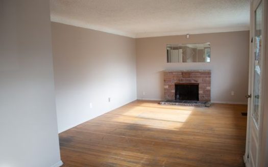 3-Bedroom Single Family Home for Rent in Seattle, WA 98108 – $2900/mo | 1 Baths | Updated 2025