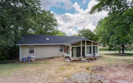 3-Bedroom Single Family Home for Rent in Madison, TN 37115 – $2100/mo | 2 Baths | Updated 2025