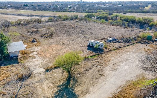 Lot for Sale in San Antonio, TX 78224 – 1 Bedroom, 1 Bath – $260000