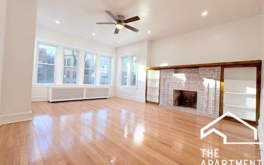 2-Bedroom Townhouse  for Rent in Chicago, IL 60659 – $2000/mo | 1 Baths | Updated 2025