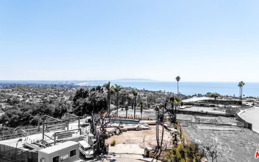 Lot for Sale in Pacific Palisades, CA 90272 – 1 Bedroom, 1 Bath – $2395000