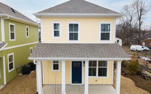 3-Bedroom Single Family Home for Rent in Nashville, TN 37208 – $2200/mo | 3 Baths | Updated 2025