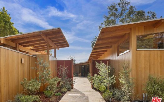 Single Family Home for Sale in Los Angeles, CA 90049 – 5 Bedrooms, 6 Baths – $14500000