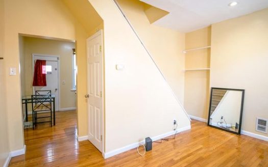2-Bedroom Townhouse  for Rent in Philadelphia, PA 19125 – $1300/mo | 1 Baths | Updated 2025
