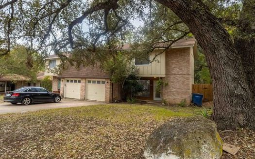 2-Bedroom Multi Family Home for Rent in Austin, TX 78731 – $2095/mo | 1 Baths | Updated 2025