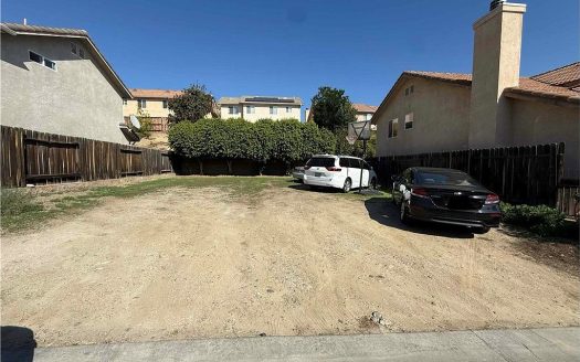 Lot for Sale in Sylmar, CA 91342 – 1 Bedroom, 1 Bath – $297500