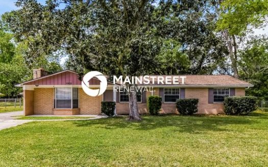 4-Bedroom Single Family Home for Rent in Jacksonville, FL 32218 – $2045/mo | 3 Baths | Updated 2025