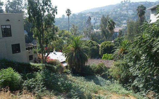 Lot for Sale in Los Angeles, CA 90068 – 1 Bedroom, 1 Bath – $500000