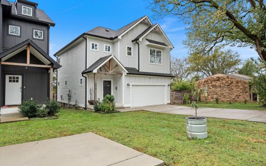 Single Family Home for Sale in Whites Creek, TN 37189 – 3 Bedrooms, 3 Baths – $570000