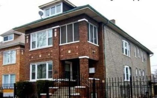 3-Bedroom Apartment  for Rent in Chicago, IL 60617 – $2100/mo | 1 Baths | Updated 2025