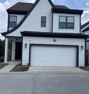 3-Bedroom Townhouse  for Rent in Houston, TX 77091 – $2500/mo | 3 Baths | Updated 2025