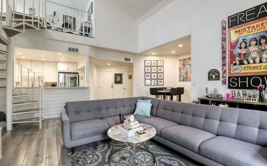 Condo for Sale in Sherman Oaks, CA 91423 – 2 Bedrooms, 2 Baths – $849000