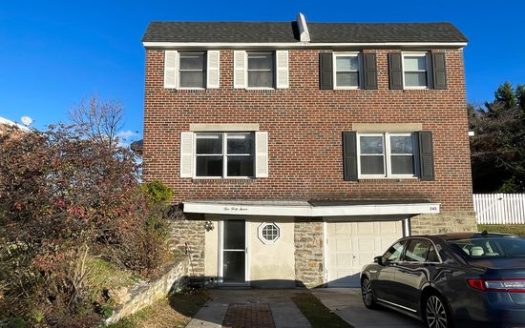 3-Bedroom Townhouse for Rent in Philadelphia, PA 19128 – $2600/mo | 2 Baths | Updated 2025