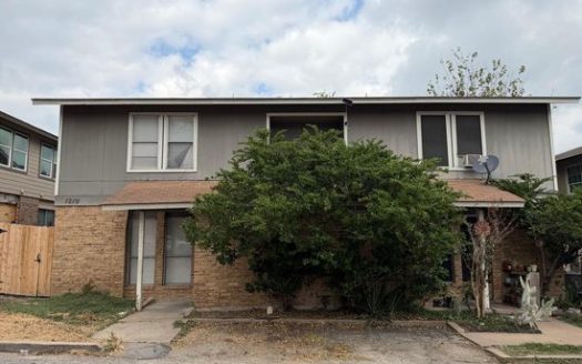 2-Bedroom Multi Family Home for Rent in Austin, TX 78704 – $1600/mo | 2 Baths | Updated 2025
