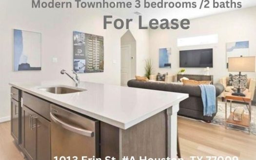3-Bedroom Townhouse  for Rent in Houston, TX 77009 – $2200/mo | 2 Baths | Updated 2025