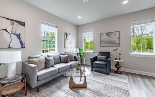 2-Bedroom Townhouse for Rent in Saratoga Springs, NY 12866 – $2495/mo | 3 Baths | Updated 2025