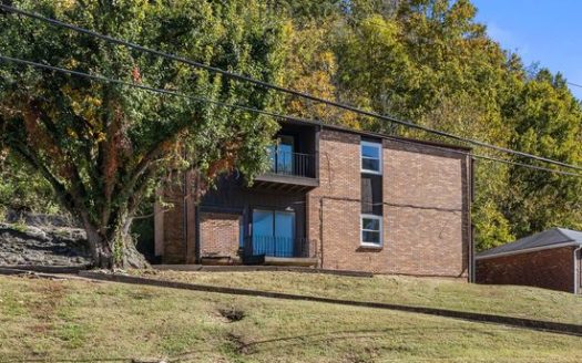 3-Bedroom Single Family Home for Rent in Nashville, TN 37221 – $1695/mo | 1 Baths | Updated 2025