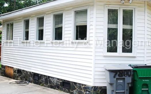 1-Bedroom Apartment  for Rent in Charlotte, NC 28269 – $1450/mo | 2 Baths | Updated 2025