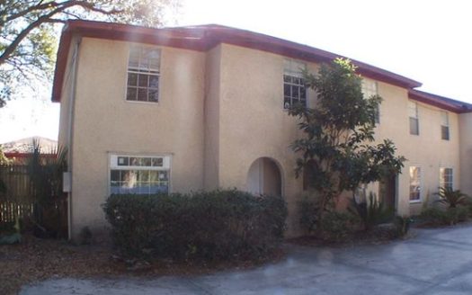 3-Bedroom Apartment for Rent in Jacksonville, FL 32211 – $895/mo | 3 Baths | Updated 2025