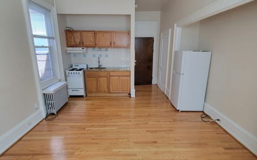 0-Bedroom Townhouse for Rent in Philadelphia, PA 19103 – $1000/mo | 1 Baths | Updated 2025
