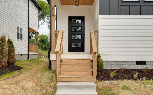 3-Bedroom Single Family Home for Rent in Nashville, TN 37211 – $2600/mo | 3 Baths | Updated 2025