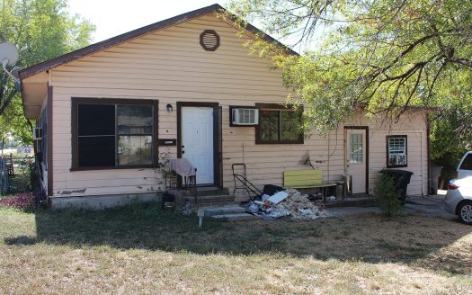 Multi Family Home for Sale in San Antonio, TX 78228 – 4 Bedrooms, 4 Baths – $195000